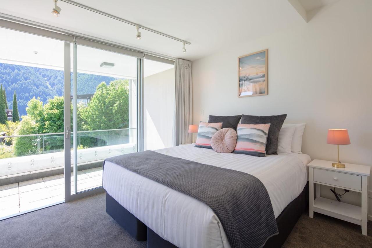 Bowen18 Lake Views Gas Fire Bbq Queenstown Extérieur photo